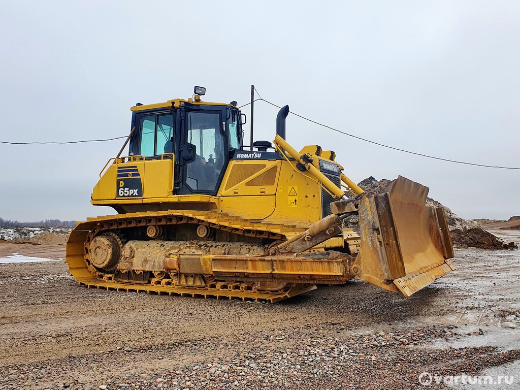 Сургут, Ханты-Мансийский АО - Komatsu D65PX-16 б/у бульдозер болотный толкач 2018 года - фото №1