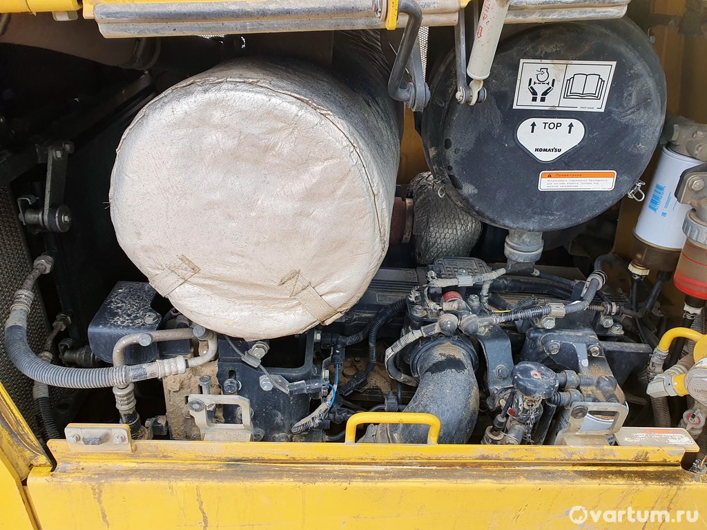 Сургут, Ханты-Мансийский АО - Komatsu D65PX-16 б/у бульдозер болотный толкач 2018 года - фото №9