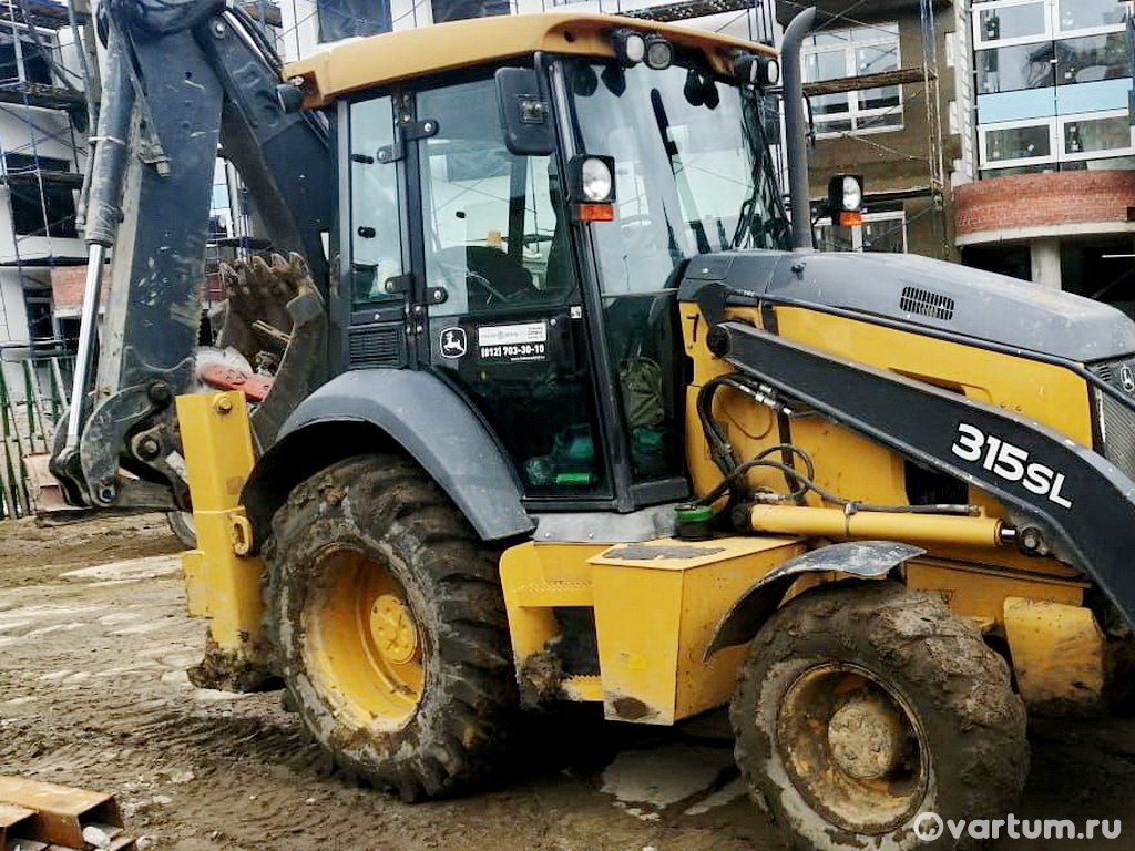Сургут, Ханты-Мансийский АО - John Deere 315SL б/у экскаватор-погрузчик 2017 года - фото №2